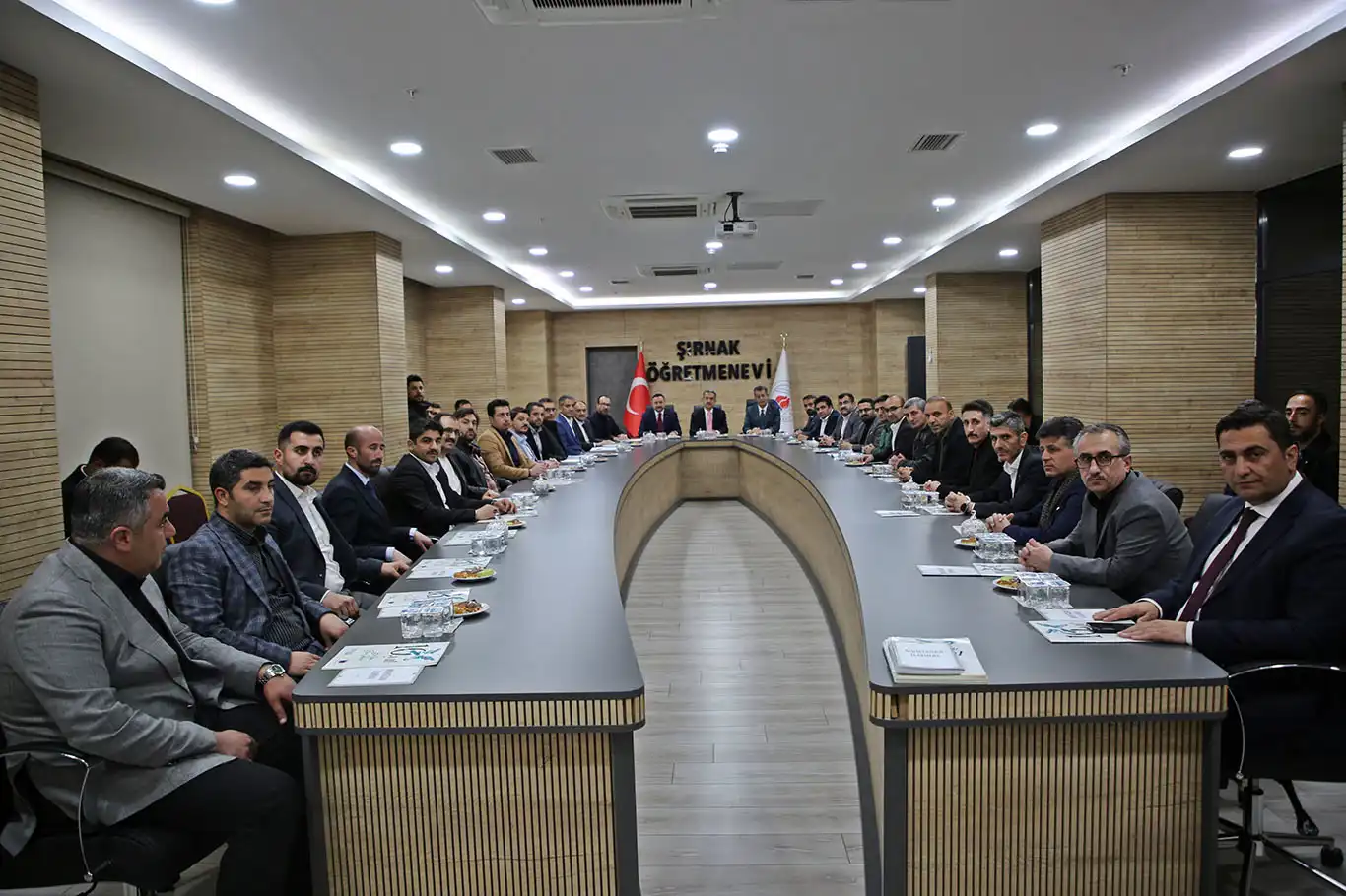 Şırnak'ta, Eğitim Destek Platformu yeni projeler için toplandı Şırnak'ta, Eğitim Destek Platformu yeni projeler için toplandı