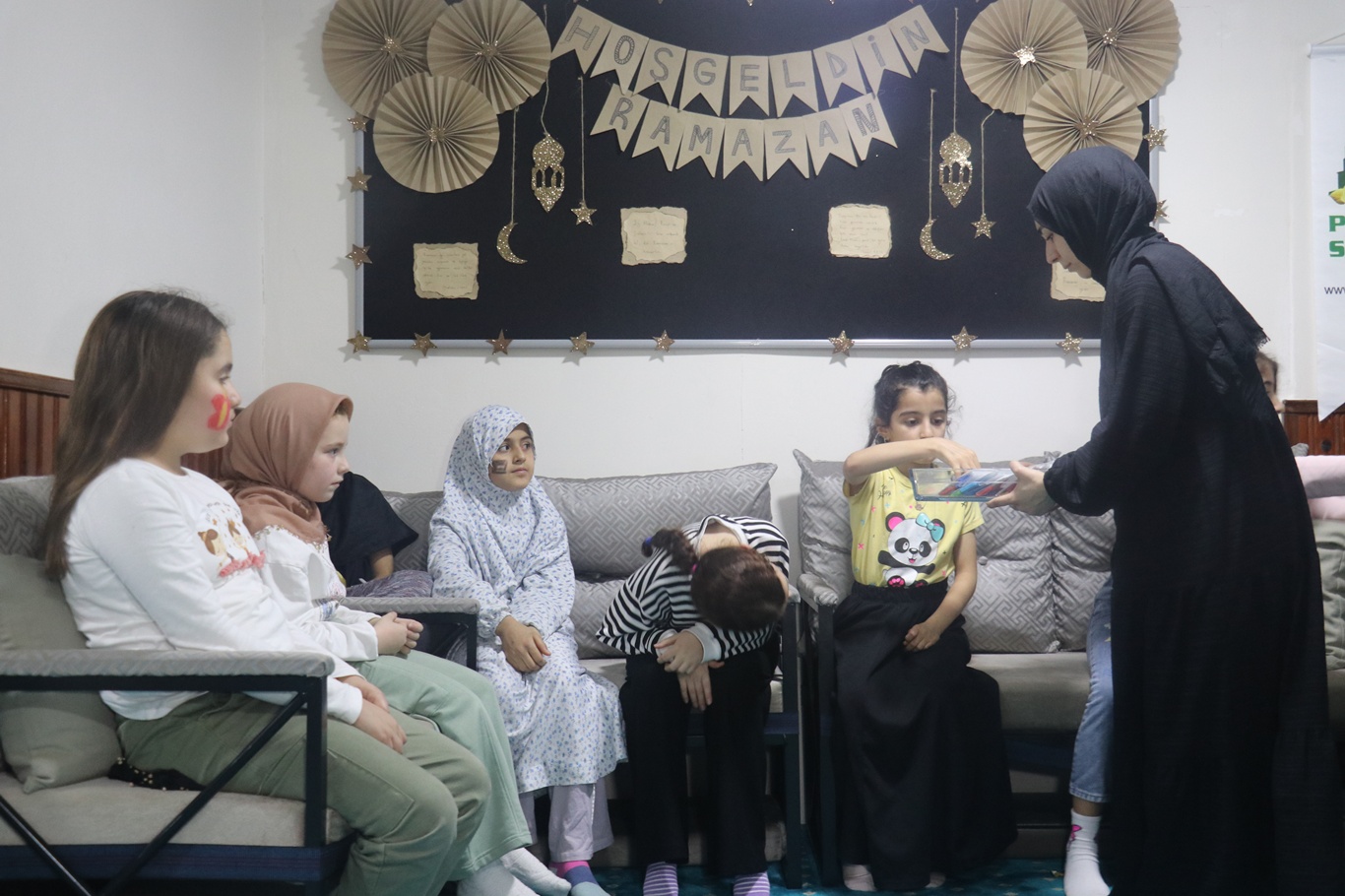 TESSEP'ten çocuk iftarı: Hem eğlendiler hem öğrendiler