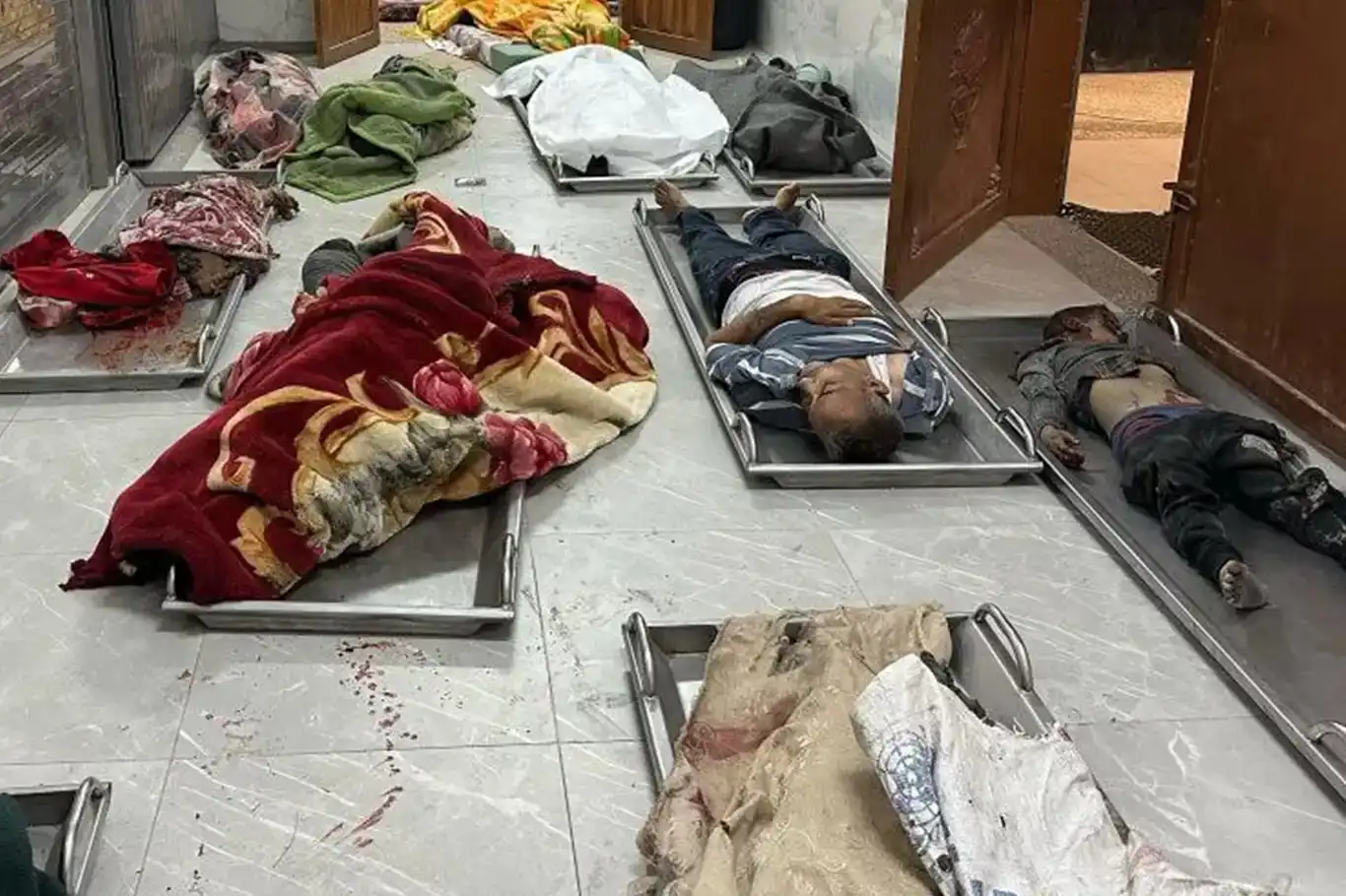 شمار شهدا در حملات اشغالگران صهیونیستی از مرز 400 نفر عبور کرد شمار شهدا در حملات اشغالگران صهیونیستی از مرز 400 نفر عبور کرد