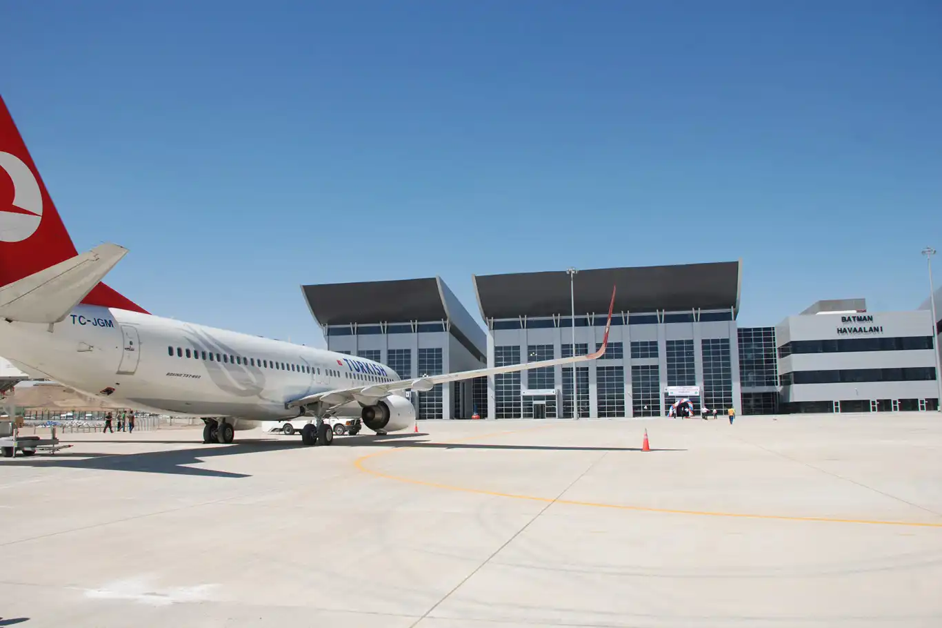 BESO Başkanı Çiftçi: Antalya ve İzmir uçak seferleri için girişimde bulunduk BESO Başkanı Çiftçi: Antalya ve İzmir uçak seferleri için girişimde bulunduk