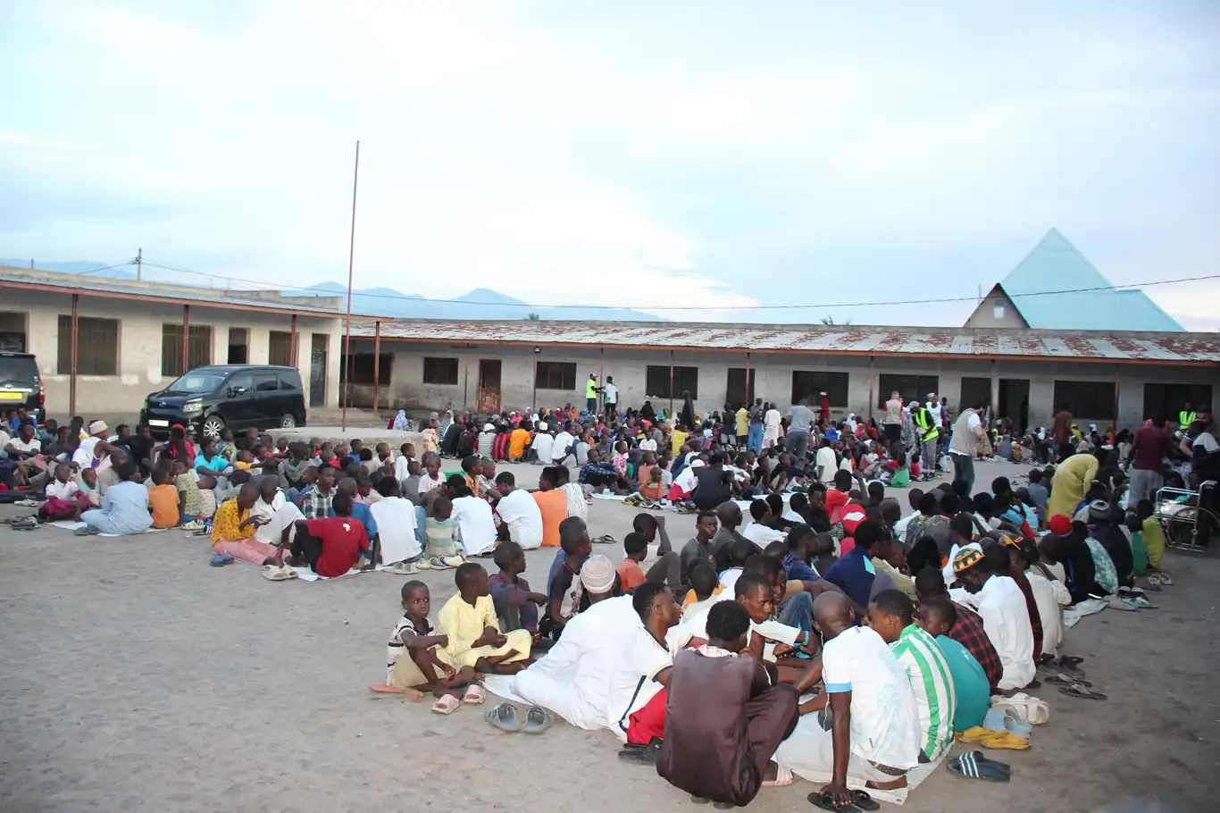 Avrupa Yetim Eli Derneği'nden Burundi’de gönüllere dokunan sofralar kuruldu Avrupa Yetim Eli Derneği'nden Burundi’de gönüllere dokunan sofralar kuruldu