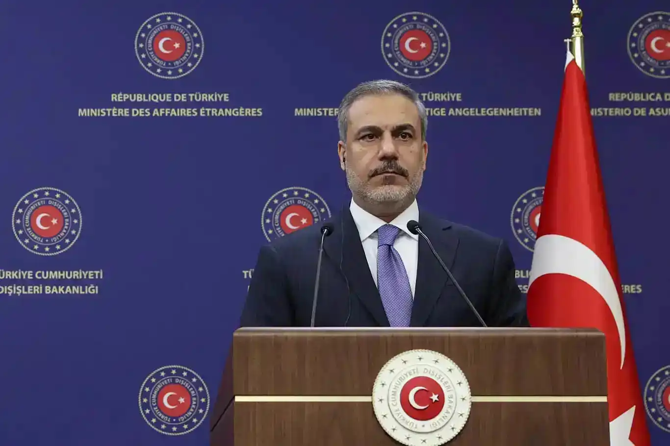 Dışişleri Bakanı Hakan Fidan, ABD'ye resmi ziyaret gerçekleştiriyor Dışişleri Bakanı Hakan Fidan, ABD'ye resmi ziyaret gerçekleştiriyor