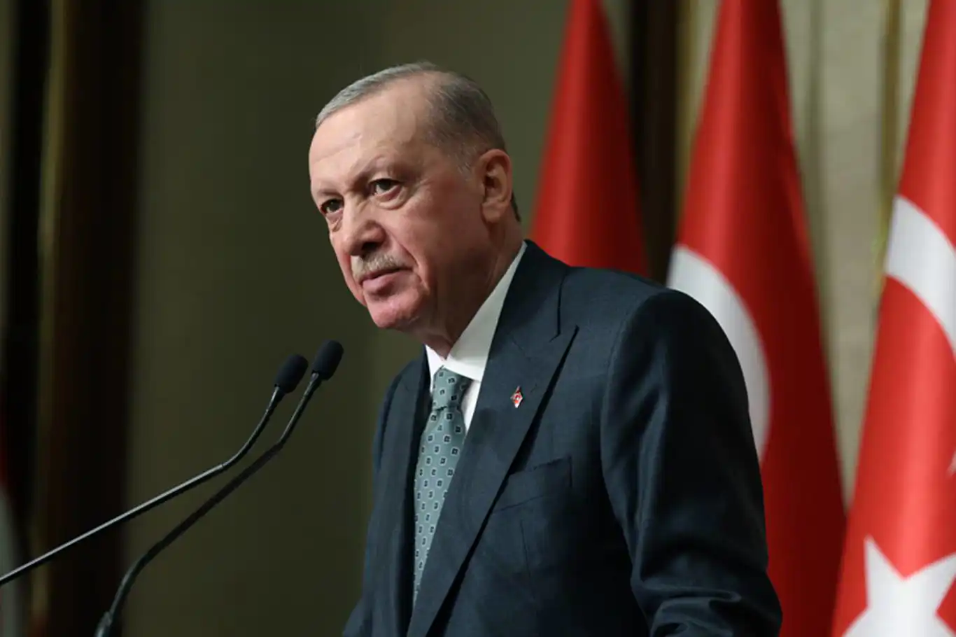 Cumhurbaşkanı Erdoğan: Milletin iradesine pusu kurulmasına müsaade etmeyiz Cumhurbaşkanı Erdoğan: Milletin iradesine pusu kurulmasına müsaade etmeyiz