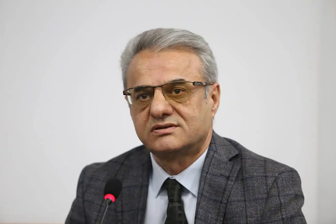 Siyaset Bilimci Ağca: Yeni bir “Dünya Düzeni” kurulmasına ihtiyaç var Siyaset Bilimci Ağca: Yeni bir “Dünya Düzeni” kurulmasına ihtiyaç var