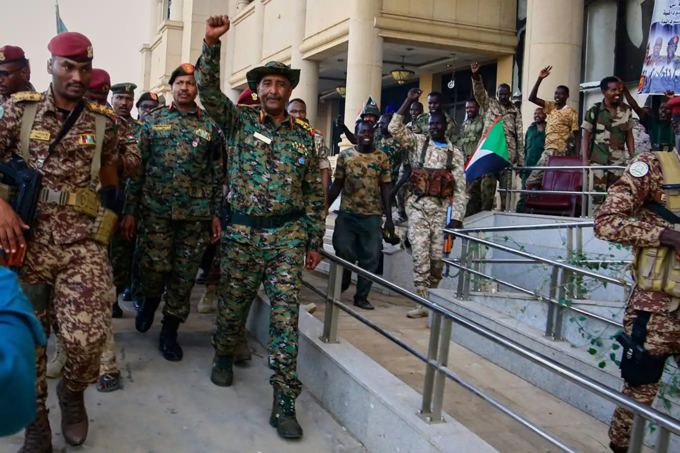 Sudan ordusu başkenti kontrol altına aldı Sudan ordusu başkenti kontrol altına aldı