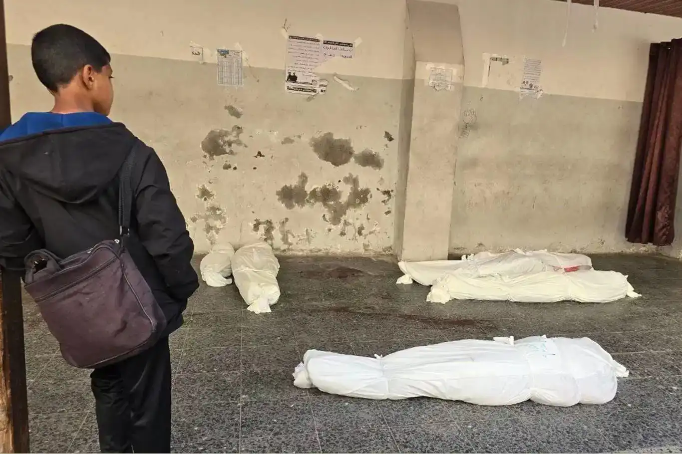 اشغالگران ساختمانی را در غزه بمباران کردند: 14 نفر به شهادت رسیدند