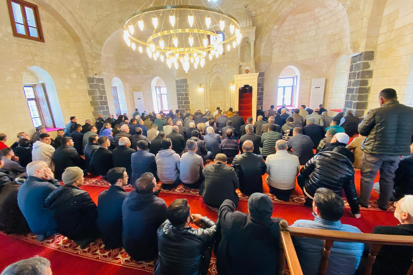Şanlıurfa'da tarihi cami yeniden ibadete açıldı