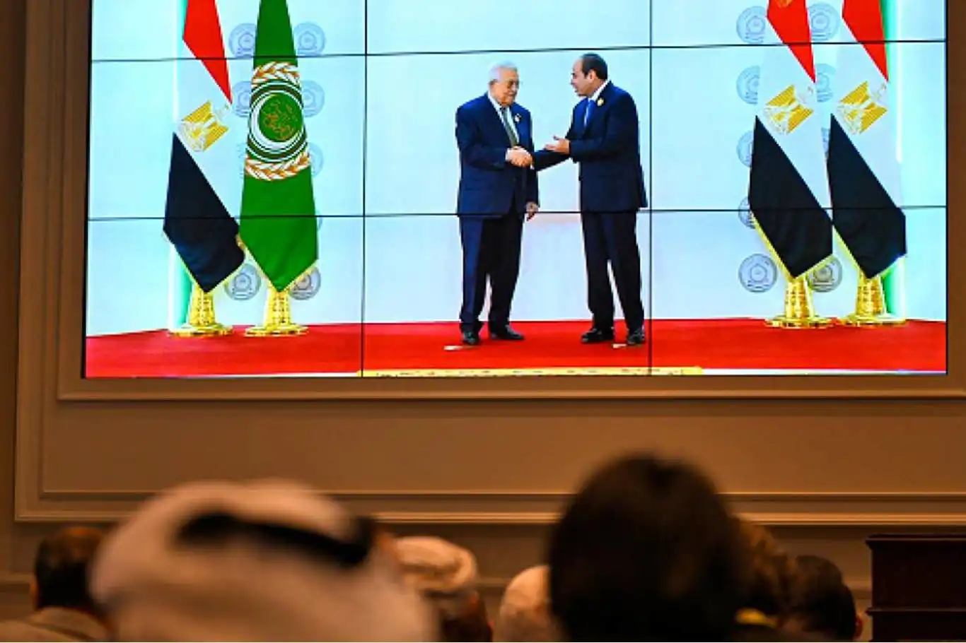 Al-Sisi urges Arab leaders to back Egypt’s Gaza reconstruction plan Al-Sisi urges Arab leaders to back Egypt’s Gaza reconstruction plan