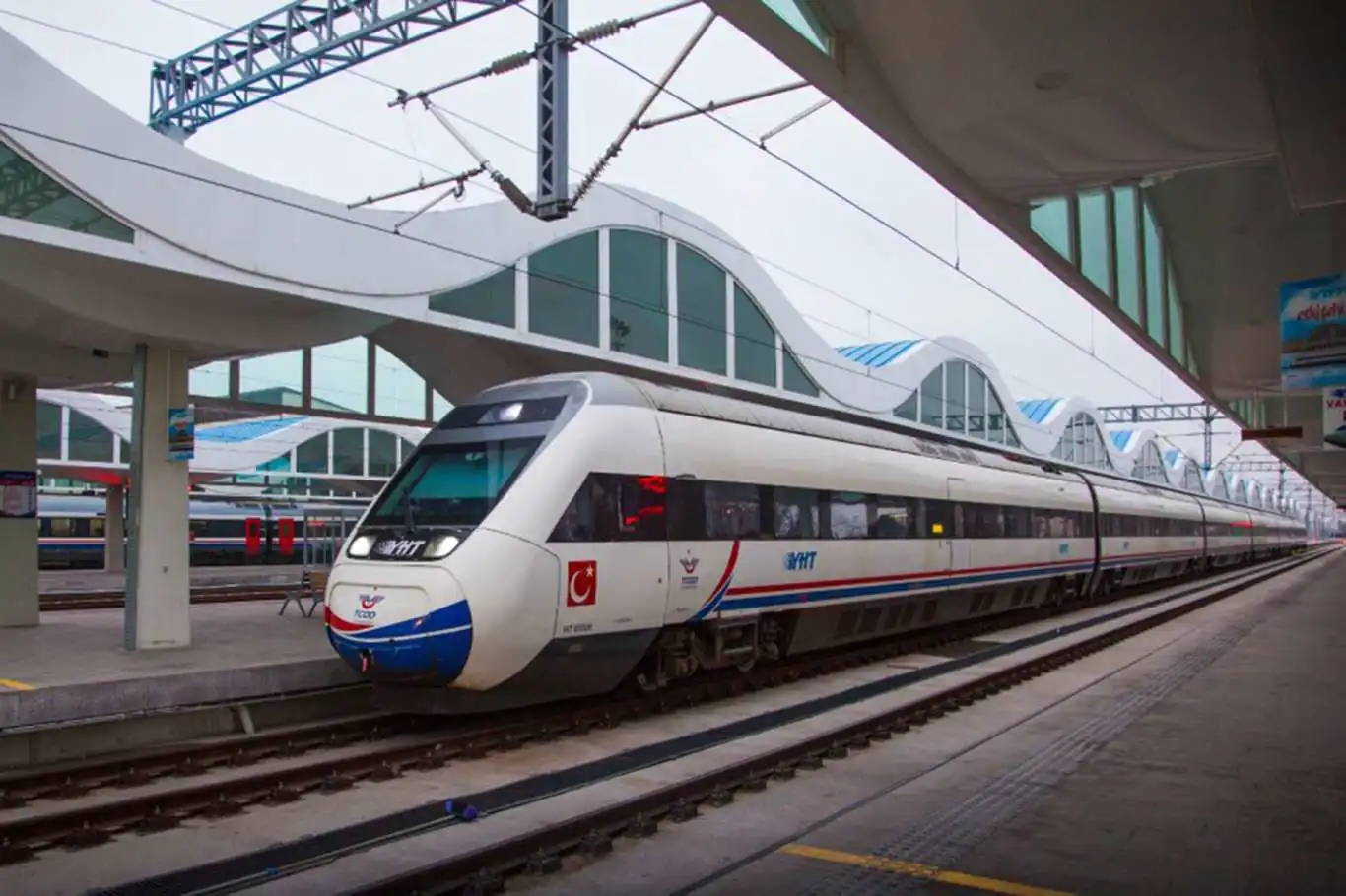 Tren seferlerine "Aile Yılı" indirimi başlıyor Tren seferlerine "Aile Yılı" indirimi başlıyor