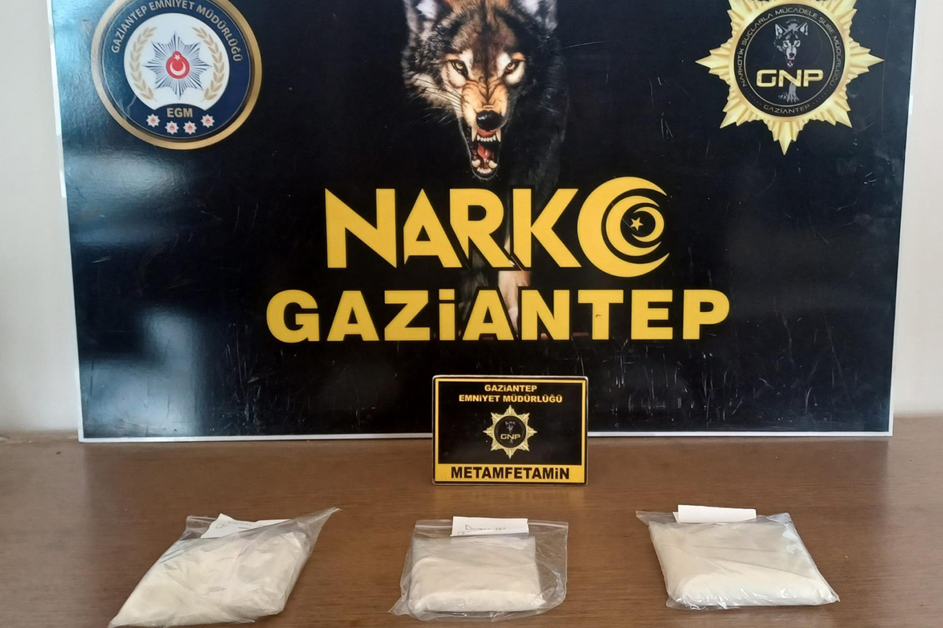 Gaziantep'te narkotik suçlardan 1494 kişi gözaltına alındı Gaziantep'te narkotik suçlardan 1494 kişi gözaltına alındı