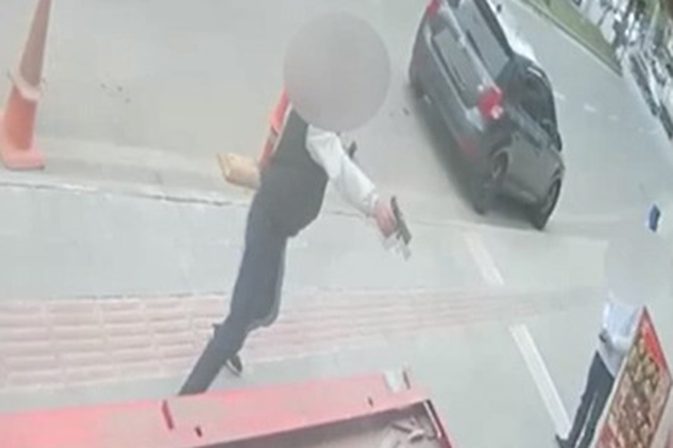 Batman'da silahlı yaralama olayına karışan 5 şüpheliden 4'ü tutuklandı Batman'da silahlı yaralama olayına karışan 5 şüpheliden 4'ü tutuklandı