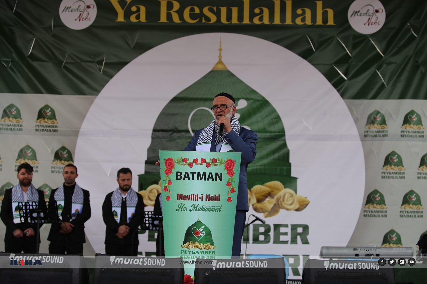 90e204f6-0d57-4013-8a15-a2bacc24ff2e