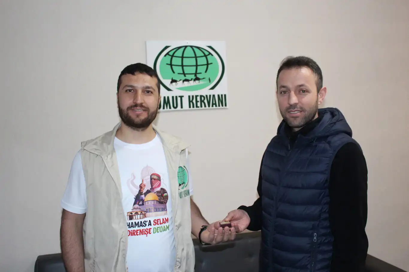 Türkiye birincisi oldu, aldığı hediyeyi Filistin'e bağışladı