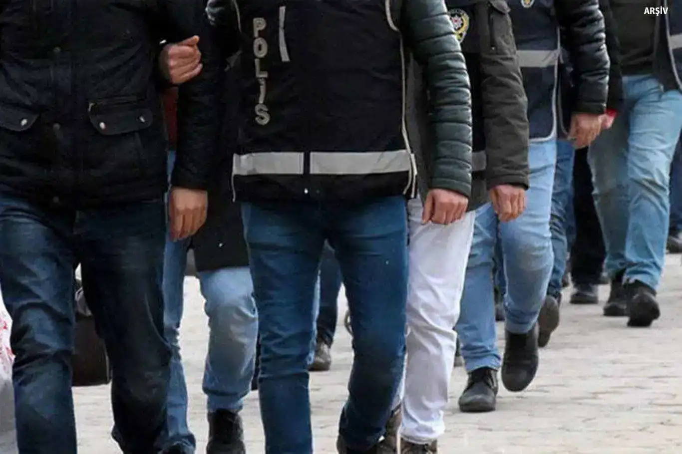 Konya merkezli 9 ilde FETÖ operasyonu: 20 gözaltı Konya merkezli 9 ilde FETÖ operasyonu: 20 gözaltı