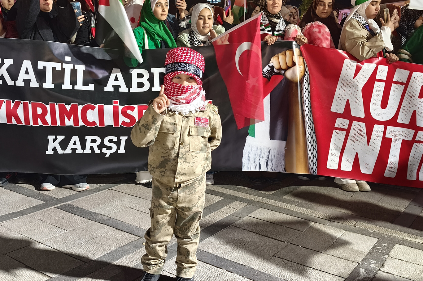 Elazığ’da Gazze için binler tek yürek oldu
