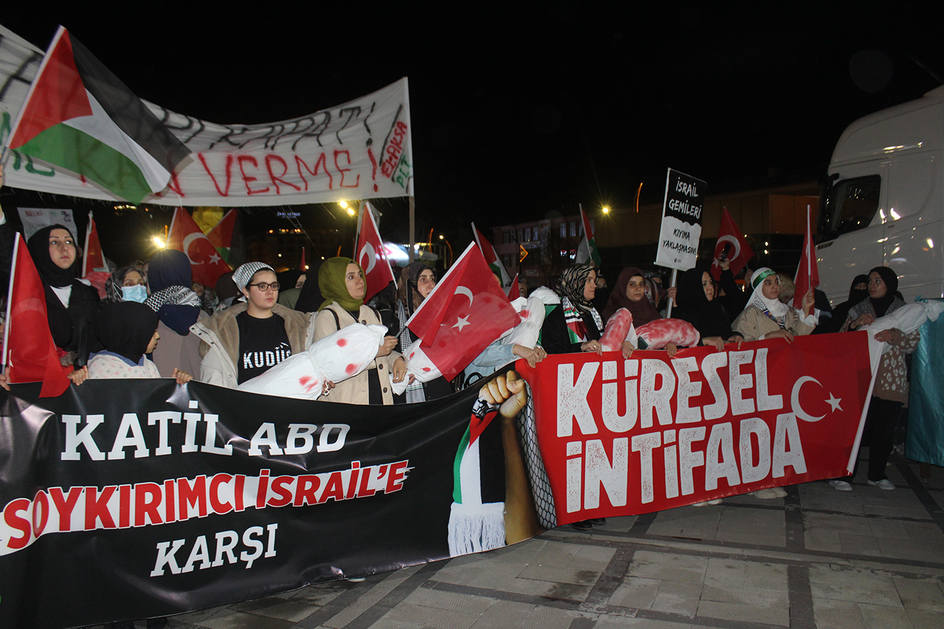 Elazığ’da Gazze için binler tek yürek oldu