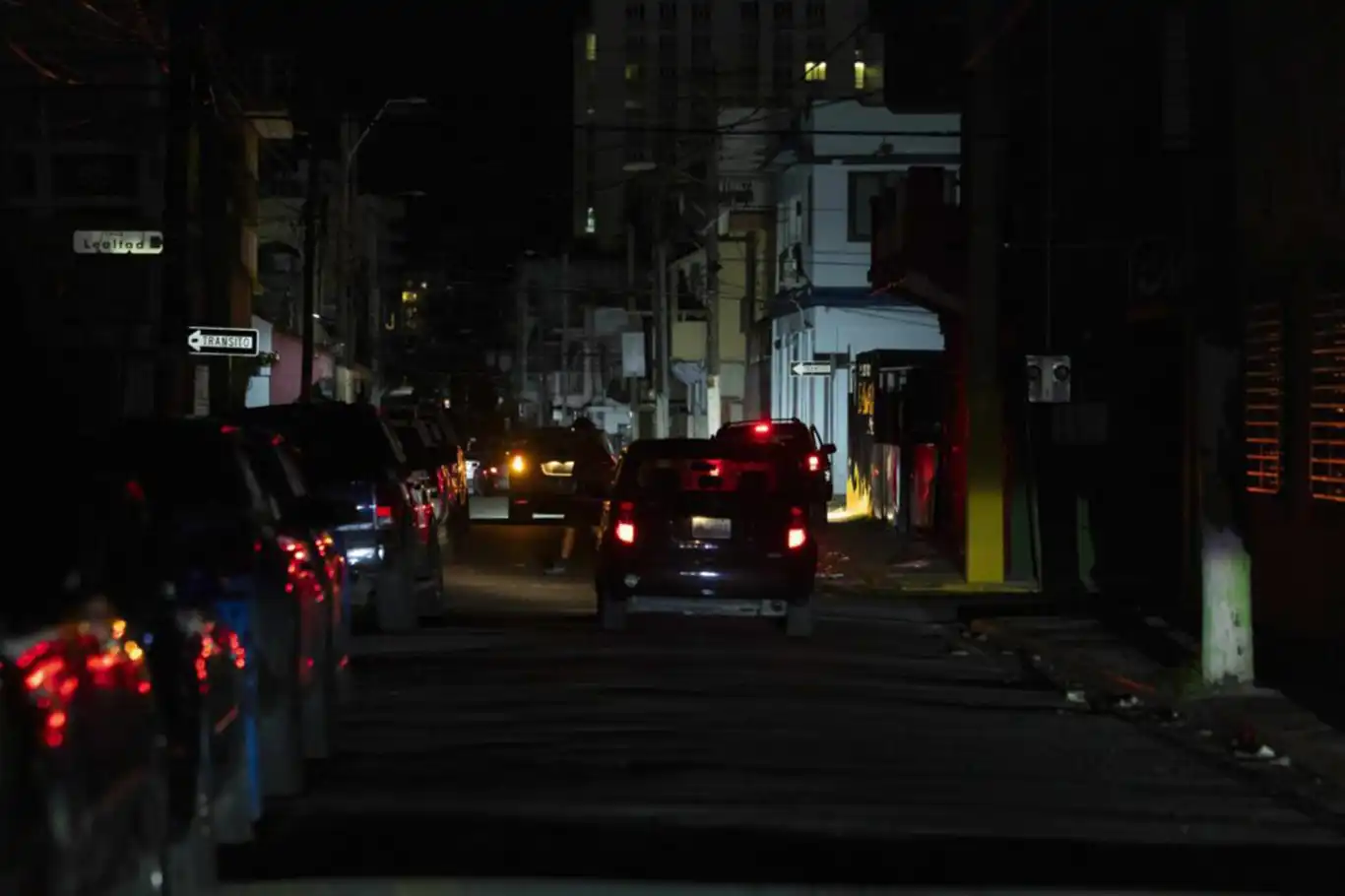 Porto Riko karanlığa gömüldü Porto Riko karanlığa gömüldü