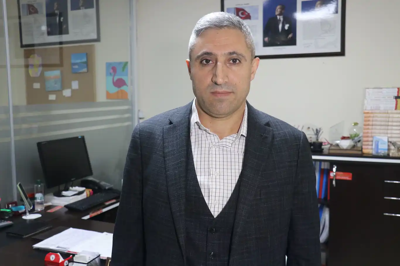 Eğitimci Özçelik: Sınavda başarılı olabilmek için disiplin içerisinde hedefe odaklanılmalı Eğitimci Özçelik: Sınavda başarılı olabilmek için disiplin içerisinde hedefe odaklanılmalı
