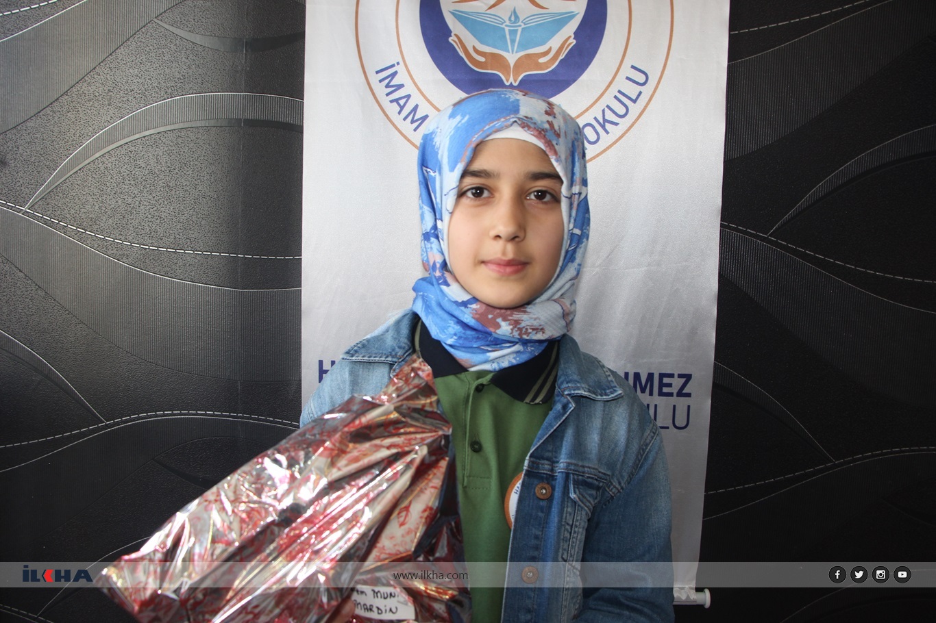 09cb1de2-3a03-45c8-9afe-bb5acca0895c