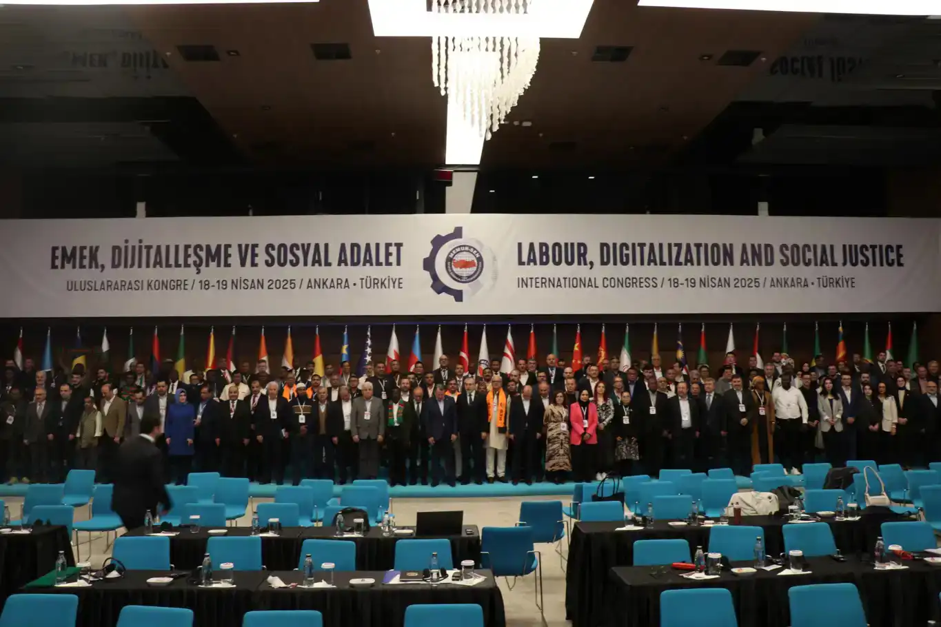 انعقاد مؤتمر "العمل، الرقمنة والعدالة الاجتماعية" الدولي في أنقرة بمشاركة 41 دولة انعقاد مؤتمر "العمل، الرقمنة والعدالة الاجتماعية" الدولي في أنقرة بمشاركة 41 دولة