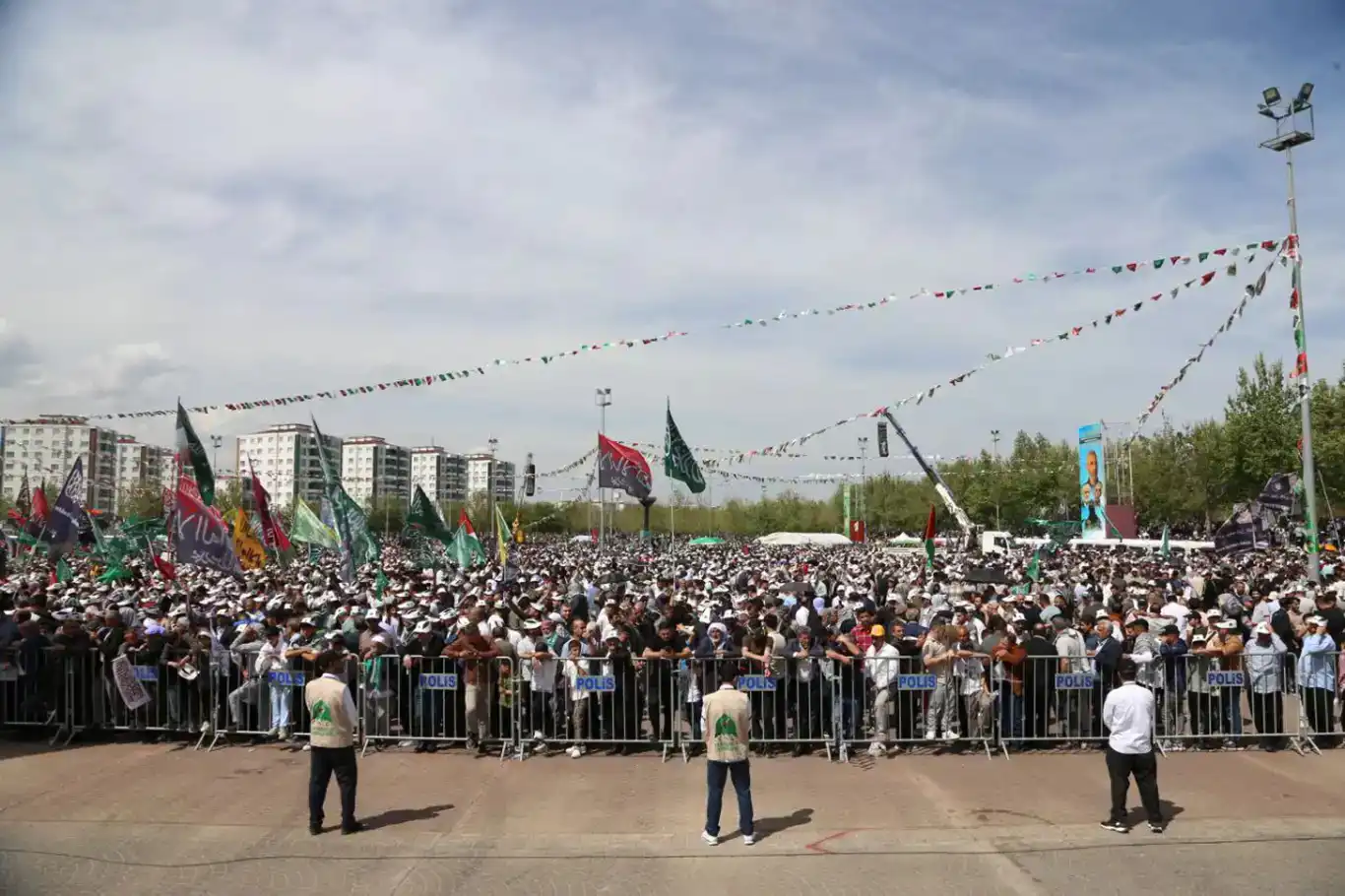 روز تاریخی در دیاربکر!