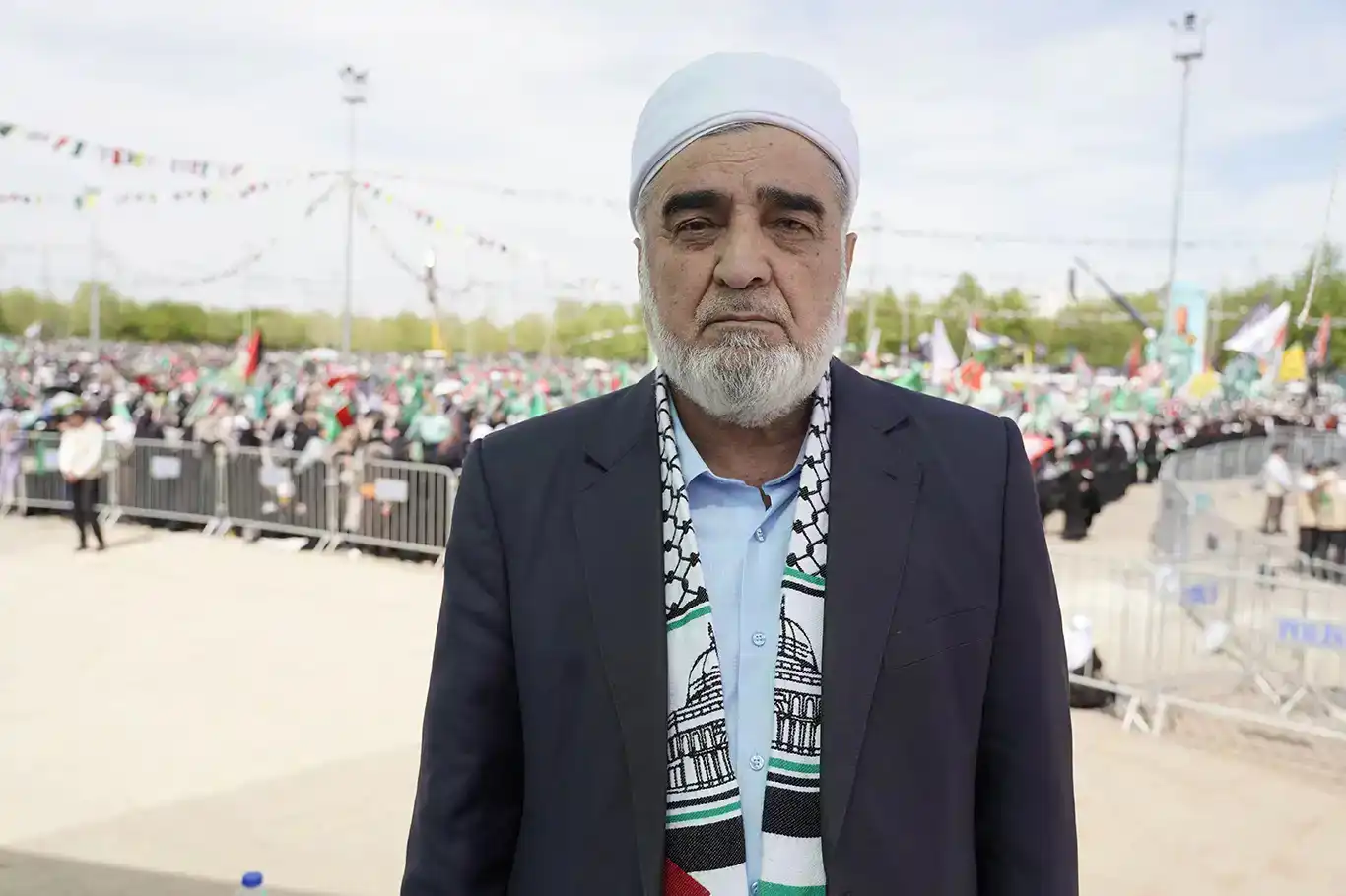 الشيخ كليج أصلان: النصر سيكون حليف المسلمين بوحدة الأمة ومقاومة المجاهدين الشيخ كليج أصلان: النصر سيكون حليف المسلمين بوحدة الأمة ومقاومة المجاهدين