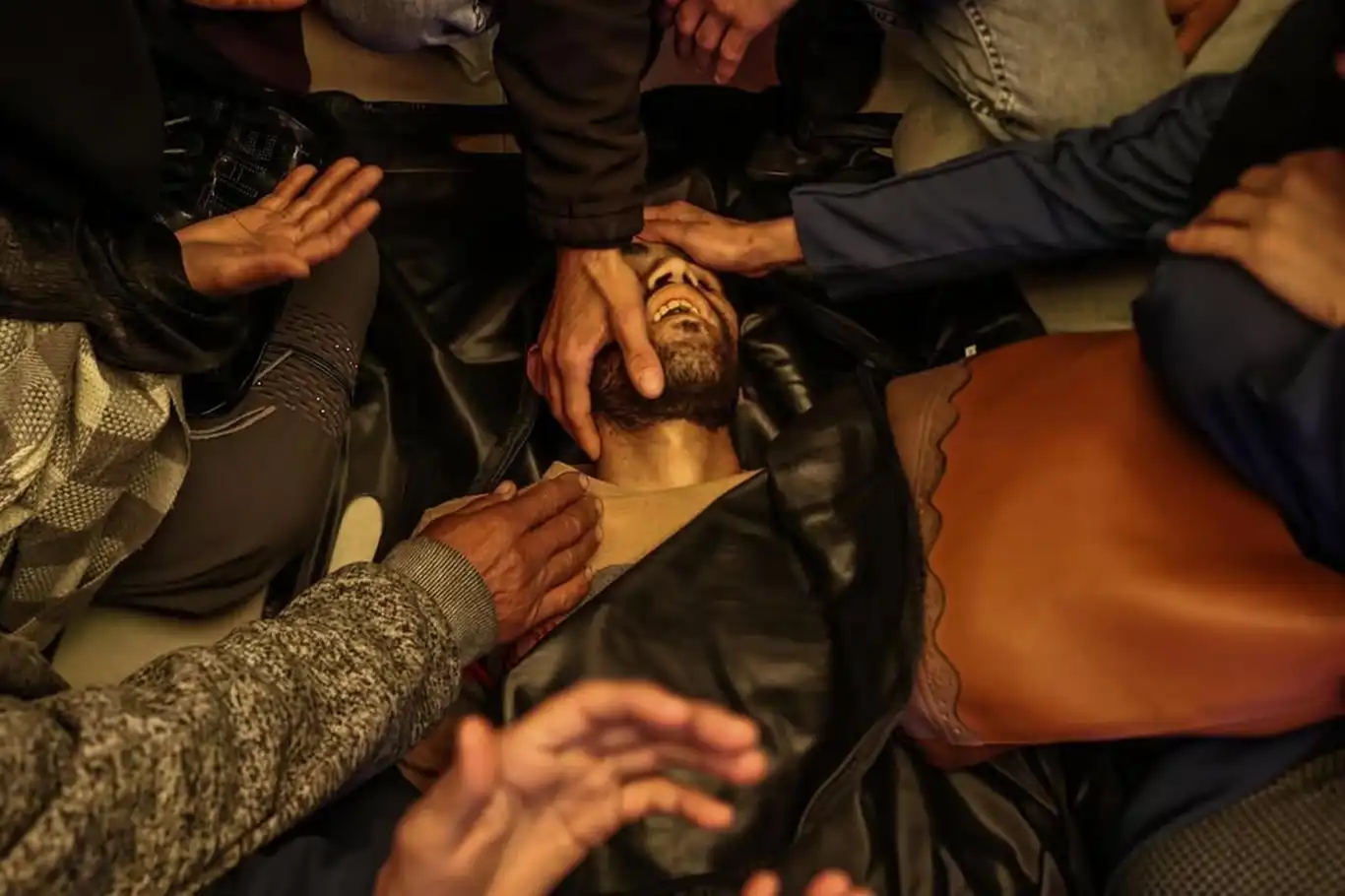 İşgal çetesinin gece Gazze'ye saldırısında 14 Filistinli şehid oldu İşgal çetesinin gece Gazze'ye saldırısında 14 Filistinli şehid oldu