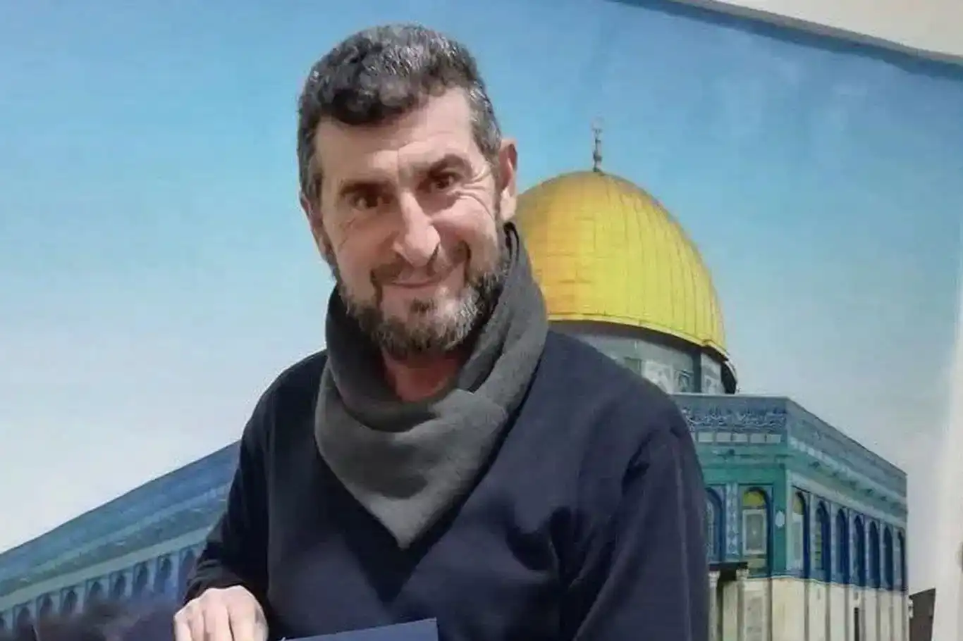 لبنان..الكيان الصهيوني يغتال القائد في المقاومة حسين عطوي لبنان..الكيان الصهيوني يغتال القائد في المقاومة حسين عطوي
