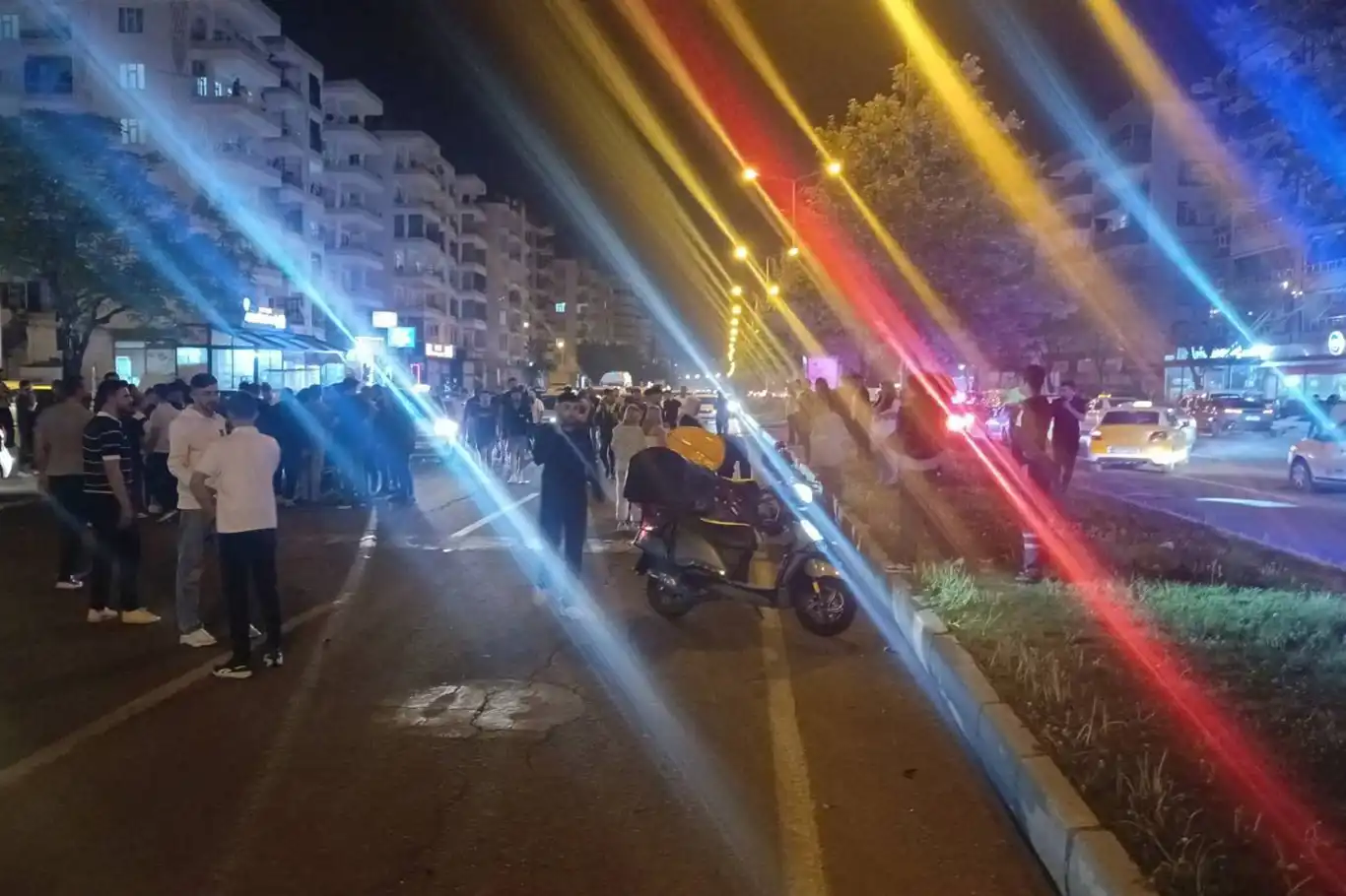 Diyarbakır’da motosiklet yayaya çarptı: 1 ölü Diyarbakır’da motosiklet yayaya çarptı: 1 ölü
