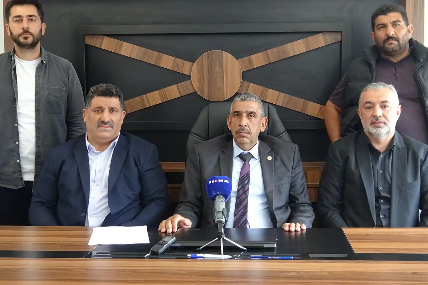 Malatya'da büyükbaş kurbanlık fiyatları açıklandı Malatya'da büyükbaş kurbanlık fiyatları açıklandı