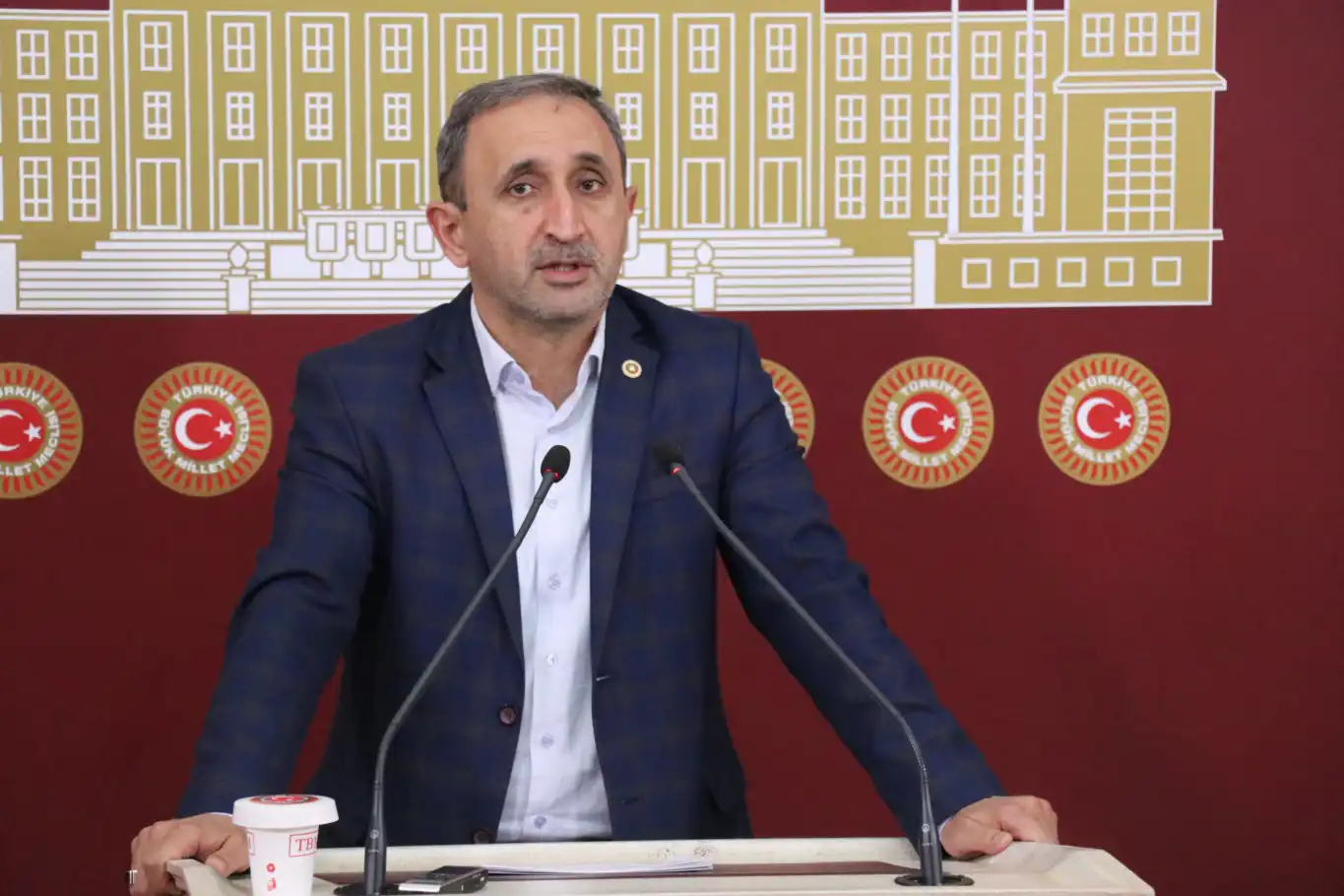Demir: Afganistan'a ambargoyu kaldıran Rusya değil, İslam ülkeleri olmalıydı