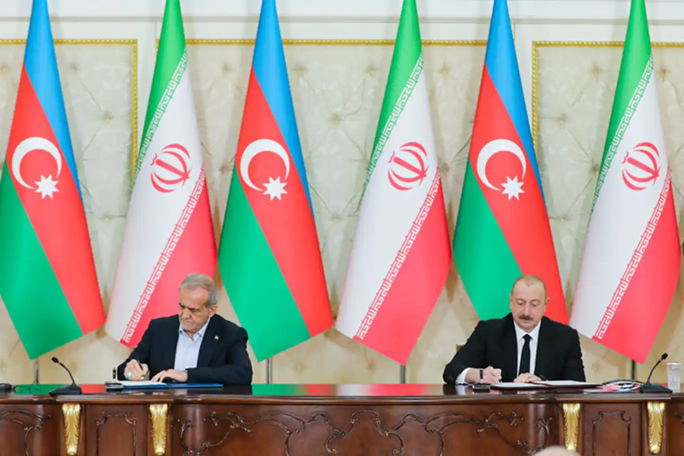 İran Cumhurbaşkanı Pezeşkiyan: Karabağ, Azerbaycan'ın ayrılmaz bir parçasıdır İran Cumhurbaşkanı Pezeşkiyan: Karabağ, Azerbaycan'ın ayrılmaz bir parçasıdır