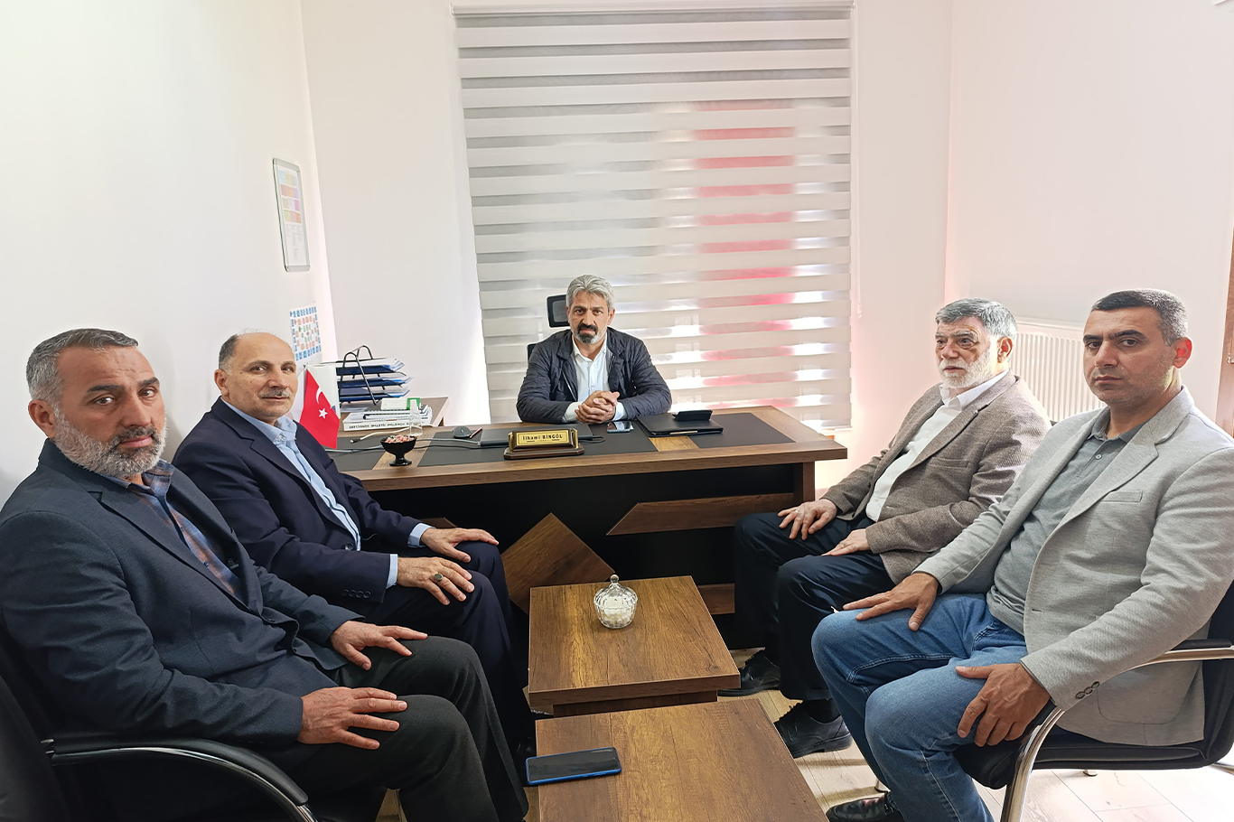 HÜDA PAR Bingöl'den Kültür TOKİ’ye ziyaret HÜDA PAR Bingöl'den Kültür TOKİ’ye ziyaret