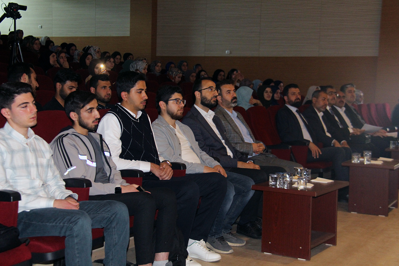 Üniversiteler arası hafızlık yarışmasının bölge finali Diyarbakır'da gerçekleşti