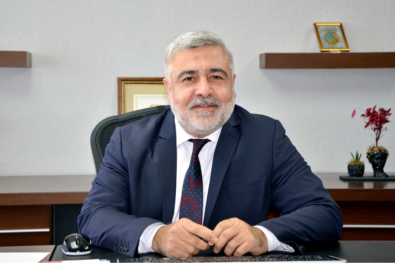 Dicle Elektrik Genel Müdürü Arvas: 17 dakikada bir TOGG fiyatına denk gelen bir kaçak kullanım yaşanıyor Dicle Elektrik Genel Müdürü Arvas: 17 dakikada bir TOGG fiyatına denk gelen bir kaçak kullanım yaşanıyor