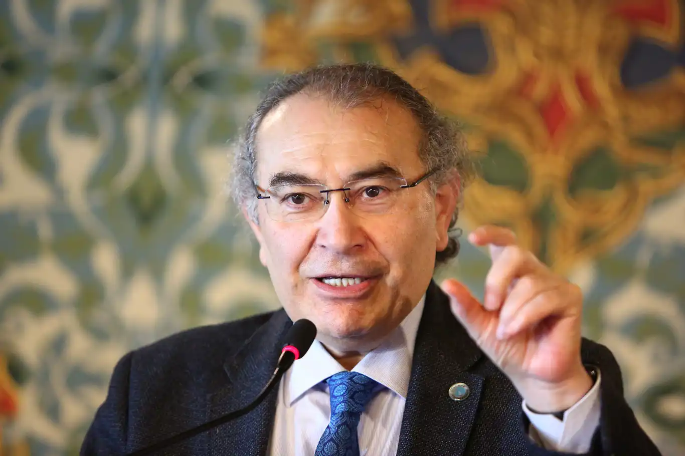 Prof. Dr. Tarhan: Uzmanların çelişkili açıklamaları kaygıyı tetikliyor! Prof. Dr. Tarhan: Uzmanların çelişkili açıklamaları kaygıyı tetikliyor!
