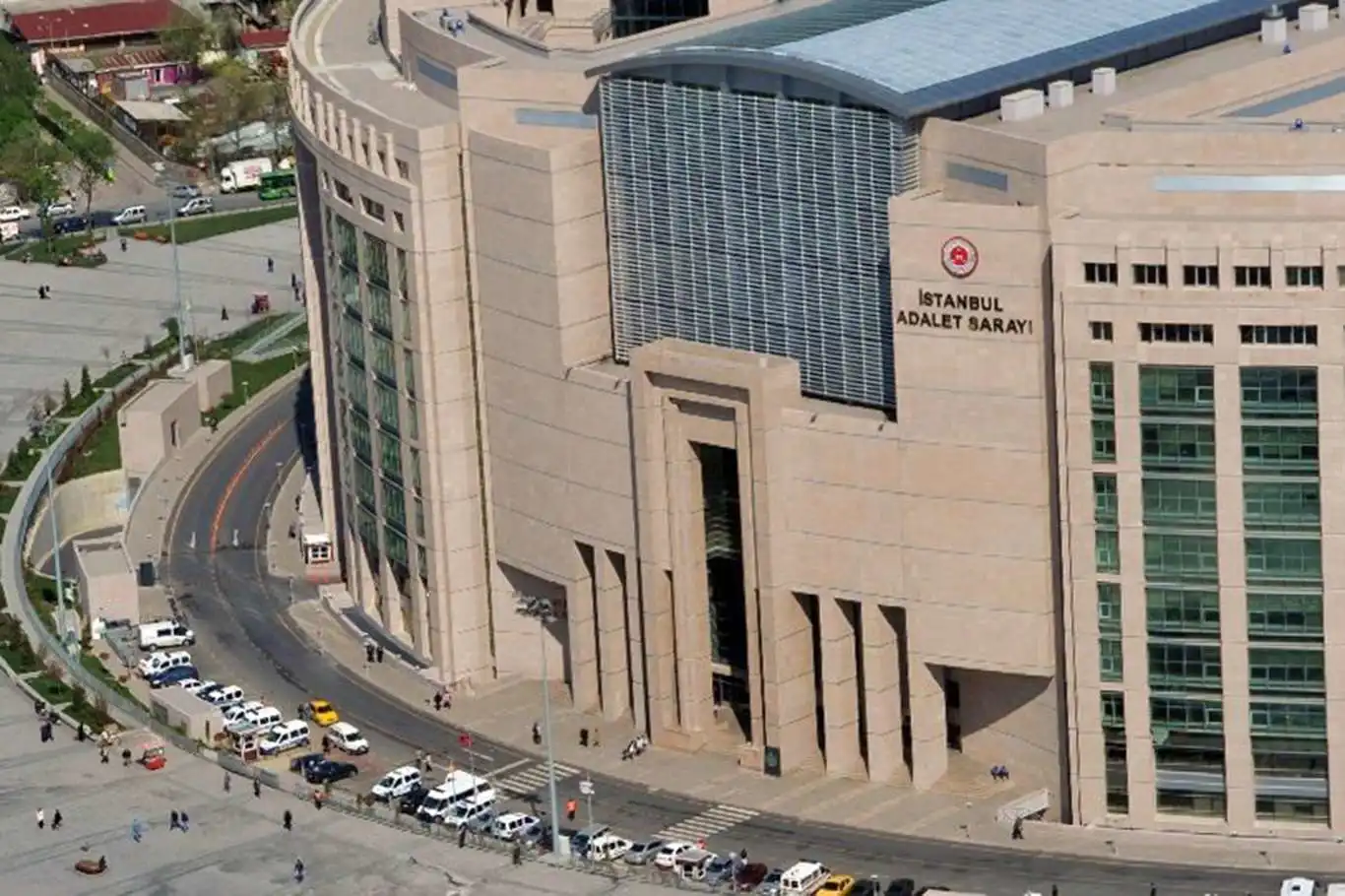 İBB'ye yönelik yolsuzluk soruşturmasında ikinci dalga İBB'ye yönelik yolsuzluk soruşturmasında ikinci dalga
