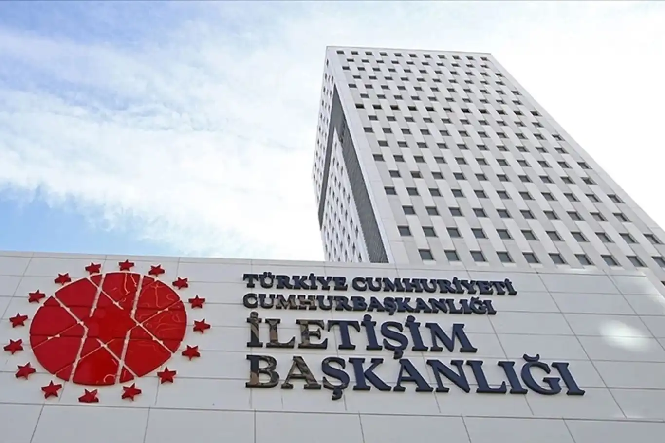 Siyonist rejimin propaganda hesaplarının paylaşımları yalanlandı Siyonist rejimin propaganda hesaplarının paylaşımları yalanlandı