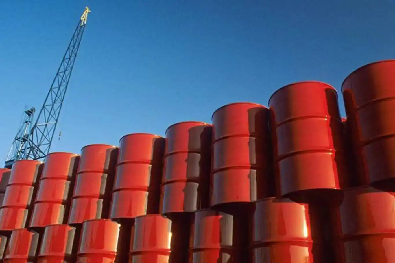Brent petrolün varili 62 dolar seviyesinde Brent petrolün varili 62 dolar seviyesinde