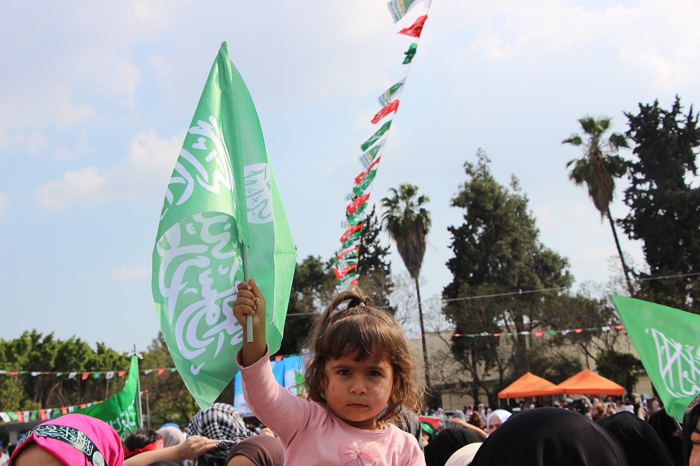 Mevlid-i Nebi etkinliğine katılan minik yüreklerden Gazze ve Peygamber sevgisi