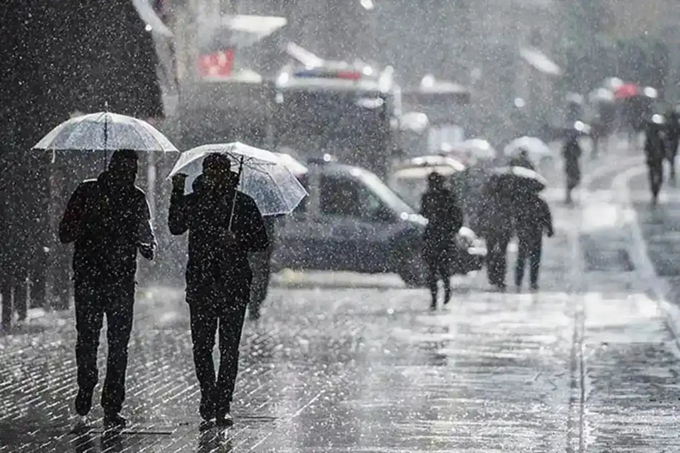 Türkiye braces for cold snap and heavy rain as new weather system hits Türkiye braces for cold snap and heavy rain as new weather system hits