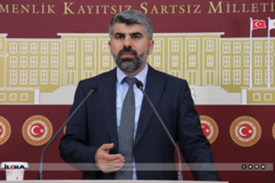 Dînç: Li ber xwendekarên ku dixwazin zimanê xwe yên dayîkê hîn bibin astengî heye