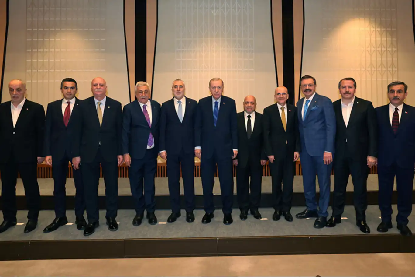 Cumhurbaşkanı Erdoğan, işçi ve işveren temsilcilerini kabul etti