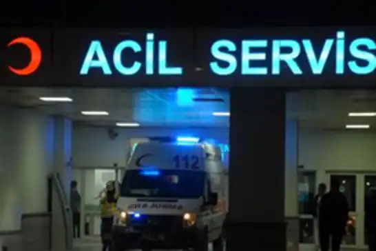 Patpat diye tabir edilen tarım aracı devrildi: 6 yaralı