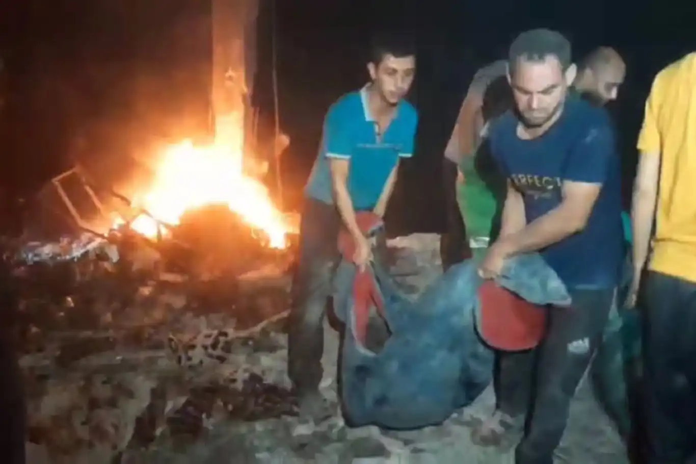 Siyonist rejimden sivillerin sığındığı 2 okula saldırı: En az 30 şehit