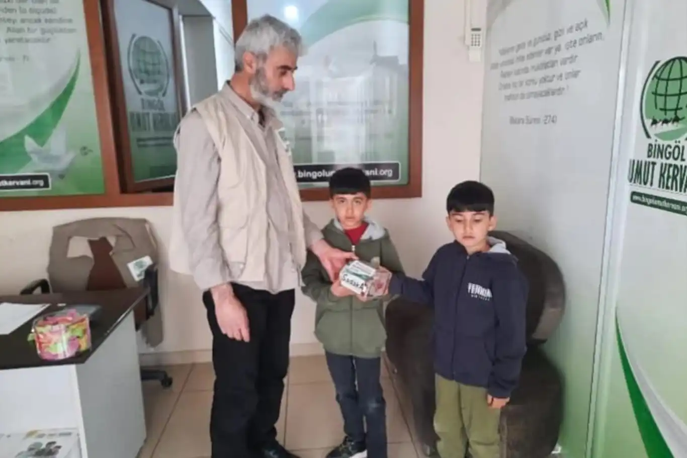 Minik yüreklerden Gazze için büyük destek Minik yüreklerden Gazze için büyük destek