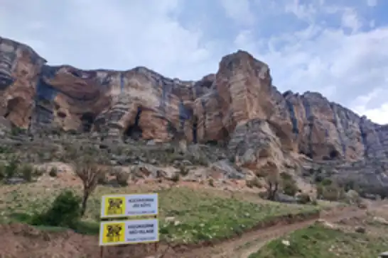 Dünyanın ilk mağara kütüphanesi 