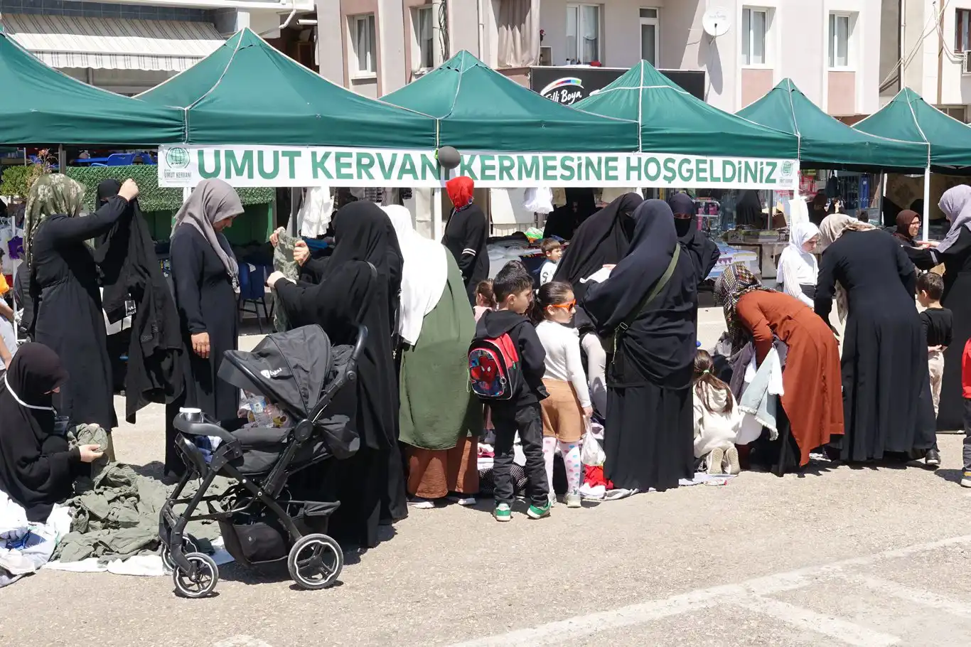 Umut Kervanı Bursa'da,  Kurban Bayramı öncesi kermes düzenliyor