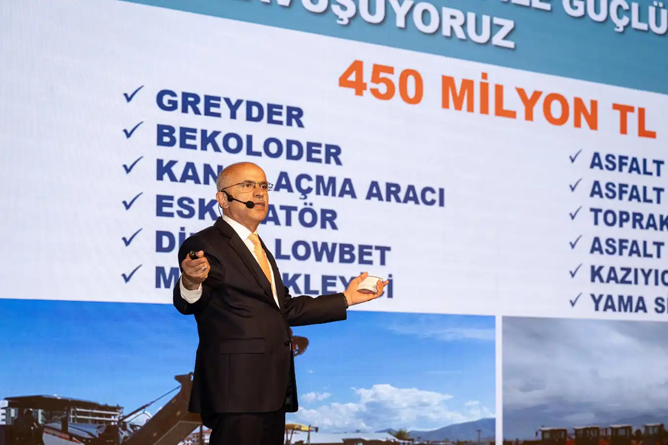 Büyükşehir Belediye Başkanı Er: Geleceğin umudunu inşa etmek için çalışıyoruz Büyükşehir Belediye Başkanı Er: Geleceğin umudunu inşa etmek için çalışıyoruz