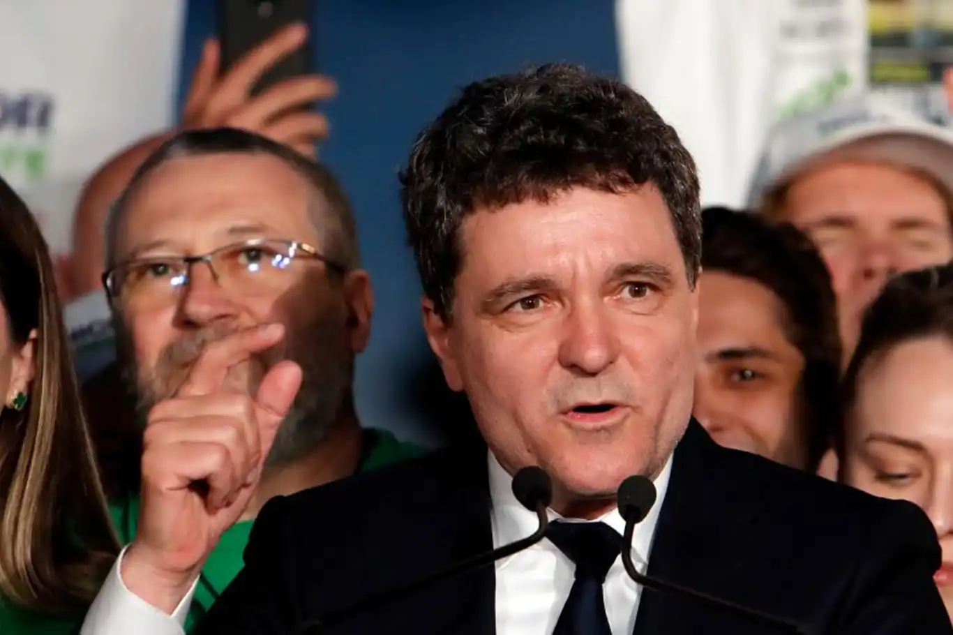 Pro-EU candidate Nicușor Dan wins Romanian presidential election